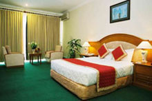 luxurious halong bay hotel